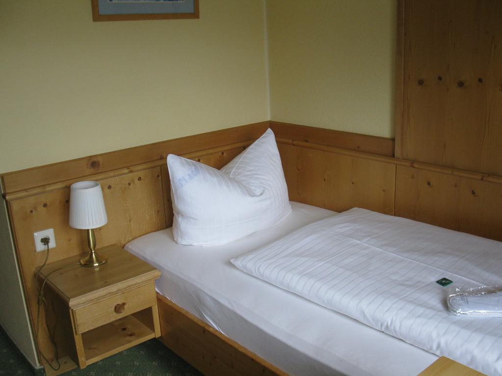 Hotel Martin Ramsau am Dachstein Room photo